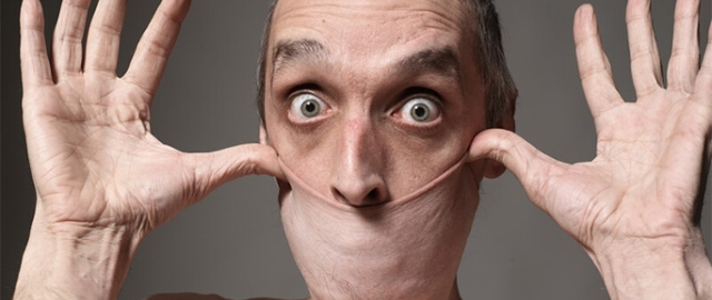 Cho‘ziluvchan teri, uzun til va ko‘zi bilan sut purkash: jahon rekordini o‘rnatgan g‘alati insonlar Cho‘ziluvchan teri, uzun til va ko‘zi bilan sut purkash: jahon rekordini o‘rnatgan g‘alati insonlar5