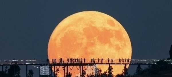 NASA'ning bo‘lajak rahbari Oyda baza qurishga va’da berdi